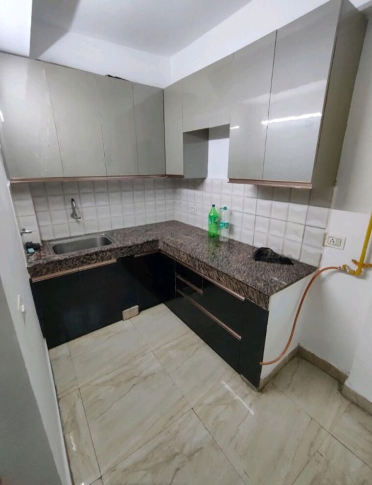 Kitchen, mahaluxmi-migsun-ultimo 3 Bedroom 1575 Sq.Ft. Apartment In Omicron Iii Greater Noida Greater Noida 10343791