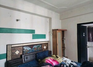 Bedroom in 3 BHK Apartment at Proview Technocity, Chi V Greater Noida – for Rent