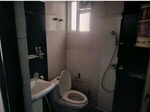 Bathroom in 3 BHK Apartment at Proview Technocity, Chi V Greater Noida – for Rent