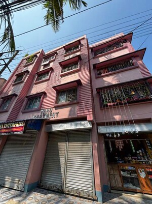  Apartment For Sale in Ramkrishna Pally