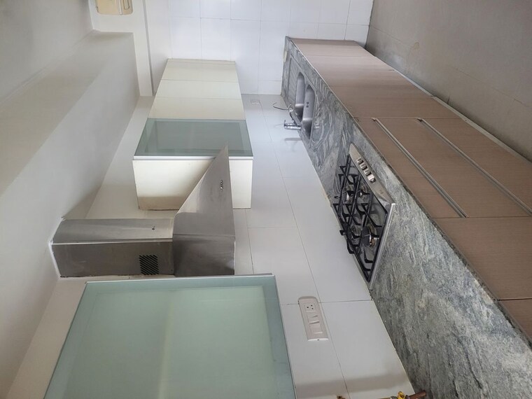 Kitchen, dlf-park-place 4 Bedroom 2704 Sq.Ft. Apartment In Sector 54 Gurgaon 10467433