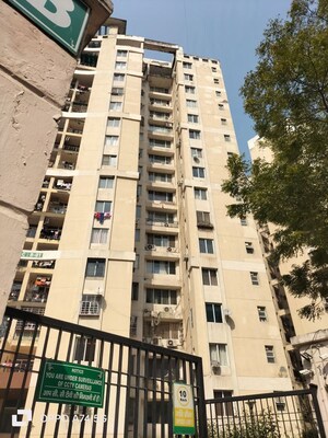  Apartment For Sale in Sector 128