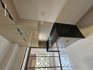 Furnished Amenities in 2 BHK Apartment at Lodha Bellagio, Powai – for Rent