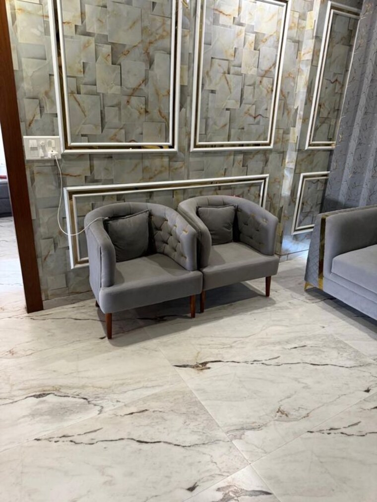 Living Room, aura-homes 3 Bedroom 185 Sq.Yd. Apartment In Patiala Road Zirakpur 10467413