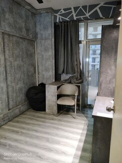 2 BHK Apartment For Rent in Mahagun Mywoods II