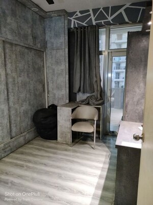 2 BHK Apartment For Rent in Mahagun Mywoods II, Sector 16c Greater Noida