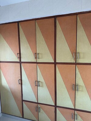 Furnished Amenities in 3.5 BHK Villa at Satellite – for Rent