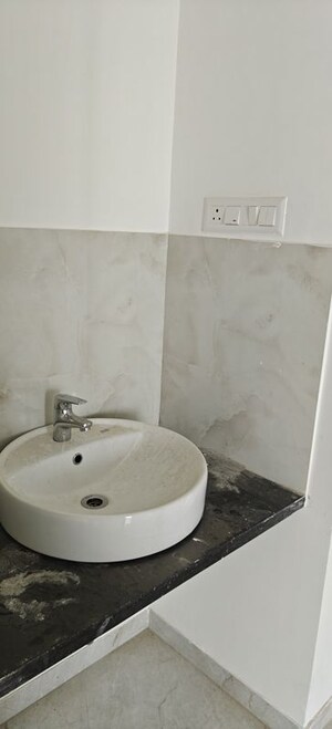 Bathroom in 3 BHK Apartment at Majestique Signature Towers, Balewadi – for Rent