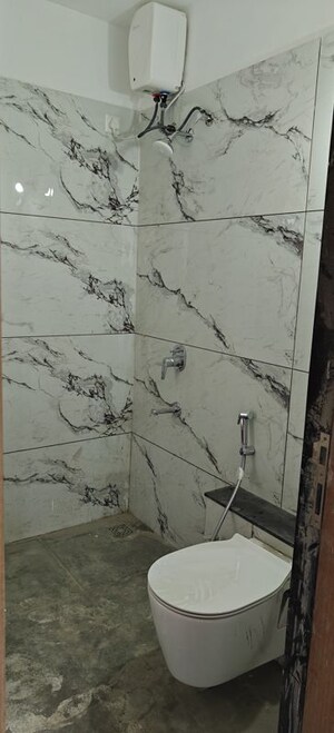 Bathroom in 3 BHK Apartment at Majestique Signature Towers, Balewadi – for Rent