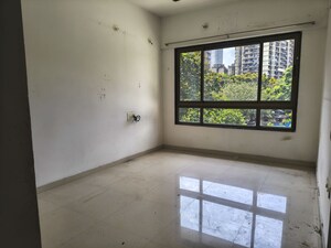 Room in  Apartment at Malad East – for Sale