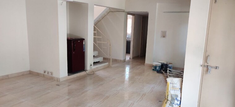 Living Room, kendriya-vihar 3 Bedroom 2100 Sq.Ft. Independent House In Sector 56 Gurgaon 10167954