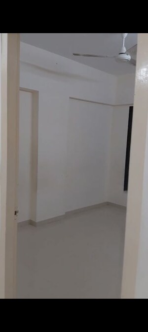 Room in 1 BHK Apartment at Vinobha Bhave Nagar – for Rent