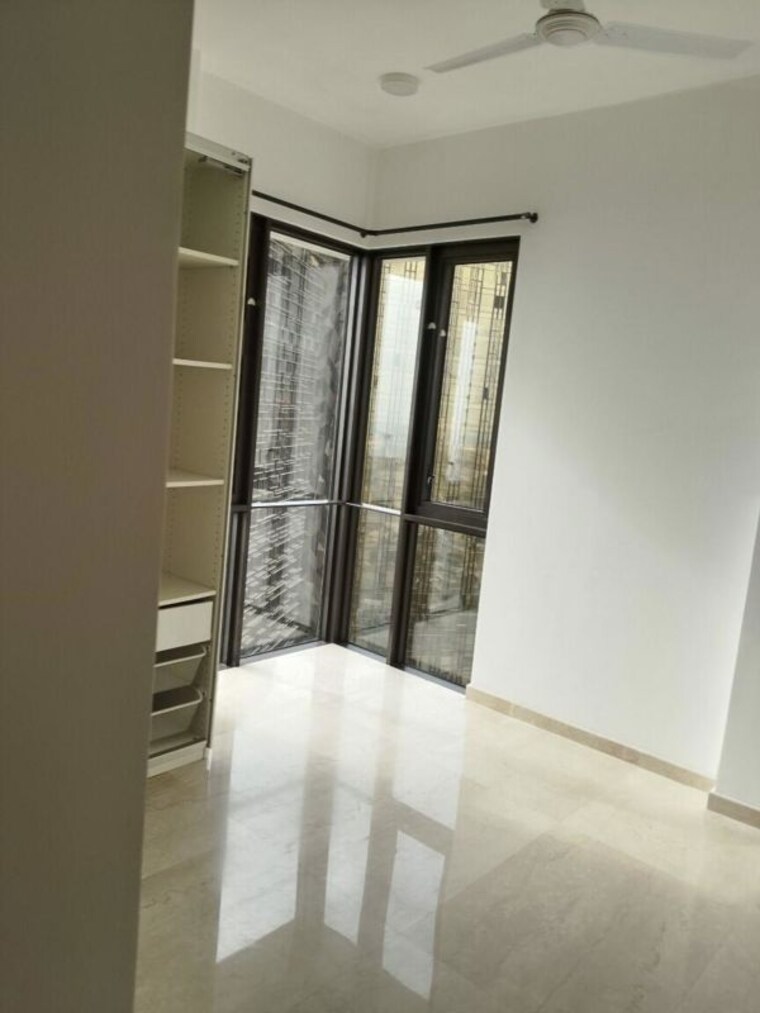 undefined, lodha-the-park 3 Bedroom 975 Sq.Ft. Apartment In Worli Mumbai 10467745