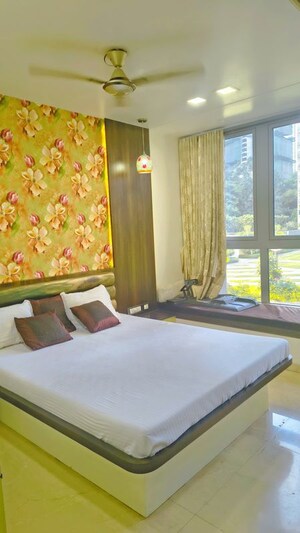Bedroom in 3 BHK Apartment at Oberoi Exquisite Goregaon, Goregaon East – for Rent
