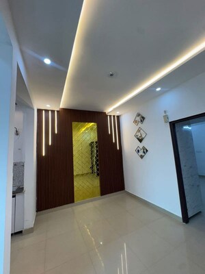Room in 2.5 BHK Builder Floor at Guru Nanak Enclave, Dhakoli – for Sale