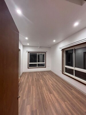 Room in 4 BHK Apartment at SNN Clermont, Hebbal – for Rent