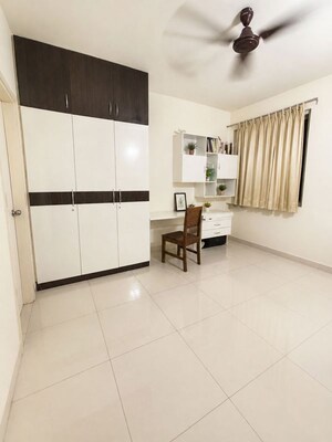 Team Area in 3 BHK Apartment at Prestige Kew Gardens, Bellandur – for Rent