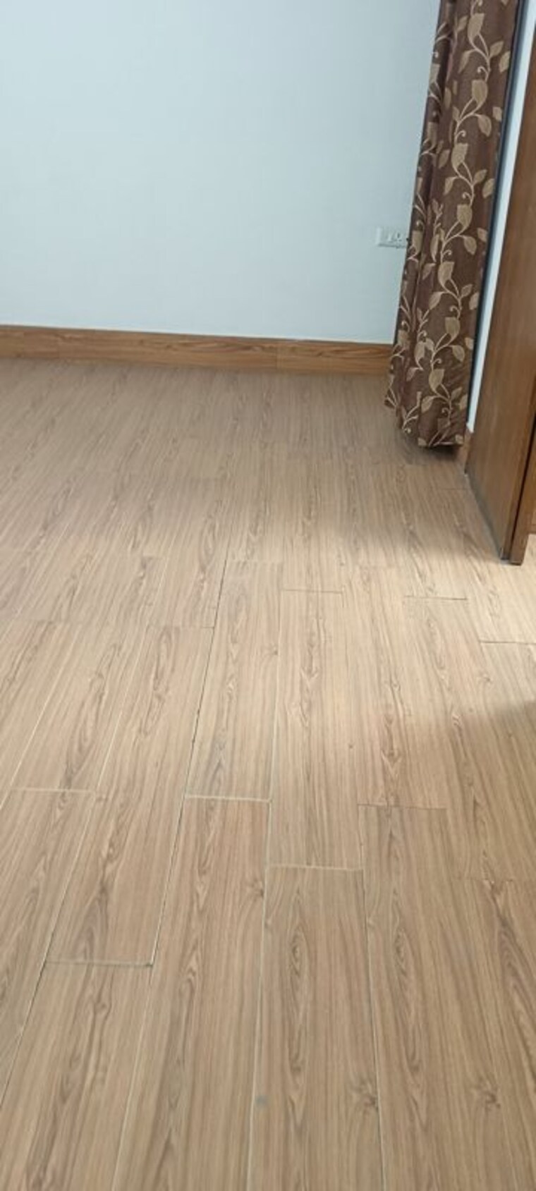 Room, sector 9 2 Bedroom 160 Sq.Yd. Villa In Sector 9 Faridabad 9160296