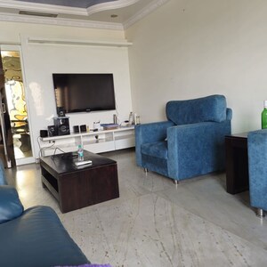 Living Room in 2 BHK Apartment at Pyramid Apartment, Andheri West – for Rent
