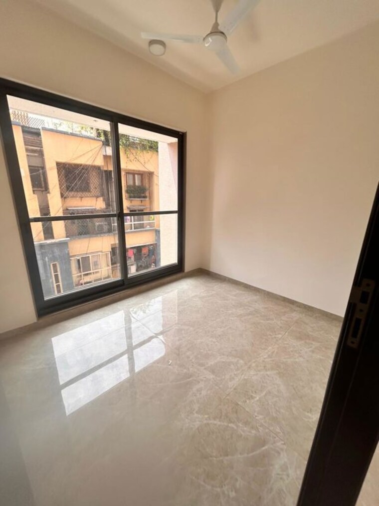 Room, manohar-apartment 2.5 Bedroom 870 Sq.Ft. Apartment In Bandra West Mumbai 10467883