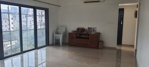 Living Room in 3 BHK Apartment at Man Shanti Sadan, Bandra West – for Rent
