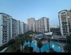 3 BHK Apartment For Rent in Mapsko Krishna Apra Gardens, Vaibhav Khand