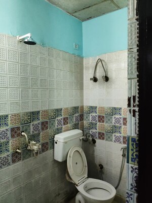 Bathroom in 2 BHK Builder Floor at Golden Nest Apartments Sector 68, Sector 68 – for Rent