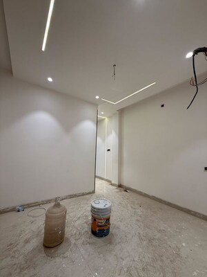 Room in 2 BHK Builder Floor at Govindpuri – for Sale