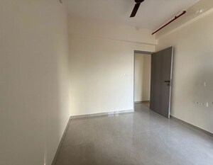 Room in 3 BHK Apartment at Damji Shamji Mahavir Spring Tulip Phase 1, Pokhran Road No Two – for Rent