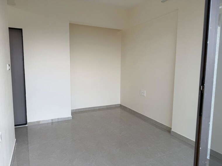 Room, damji-shamji-mahavir-spring-tulip-phase-1 3 Bedroom 1400 Sq.Ft. Apartment In Pokhran Road No Two Thane 10467962