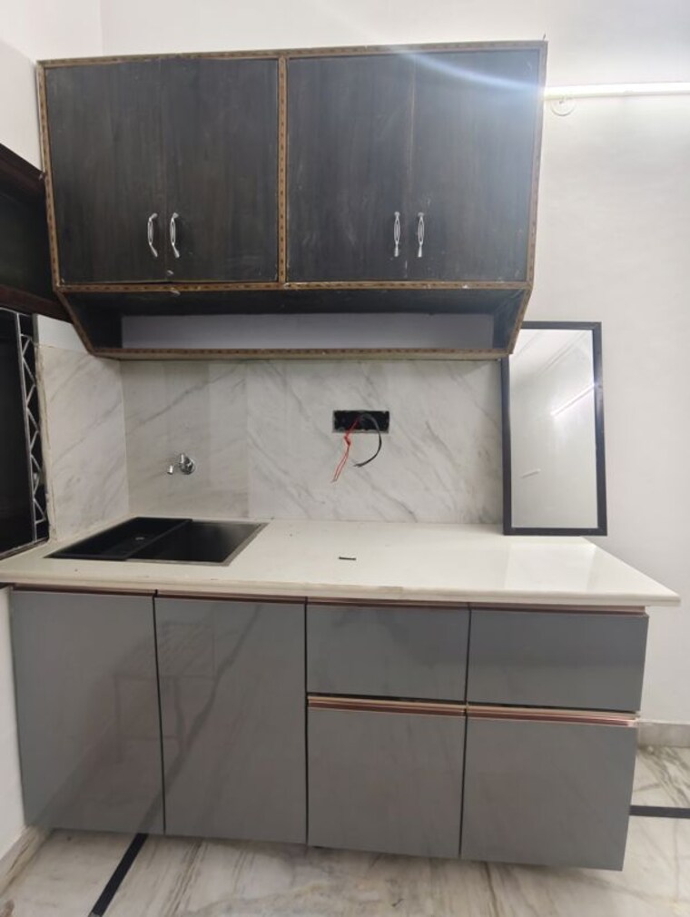 Kitchen, govindpuri 1 RK 200 Sq.Ft. Builder Floor In Govindpuri Delhi 10467965