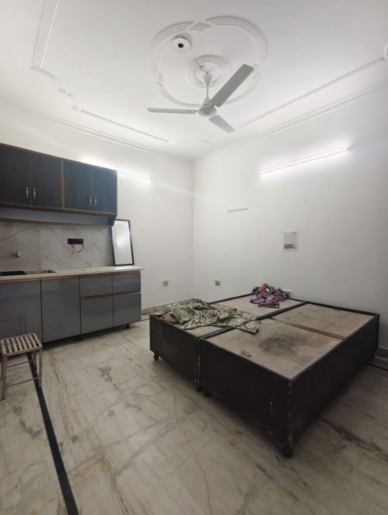 Kitchen, govindpuri 1 RK 200 Sq.Ft. Builder Floor In Govindpuri Delhi 10467965