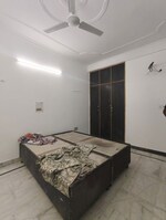 1 Rk  200 Sq.Ft. Builder Floor in Govindpuri