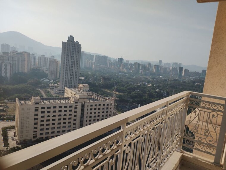 Exterior View, hiranandani-estate 3 Bedroom 1200 Sq.Ft. Apartment In Ghodbunder Road Thane 10467967