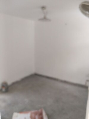 Room in 4 BHK Villa at RWA Apartments Sector 40, Sector 40 – for Rent