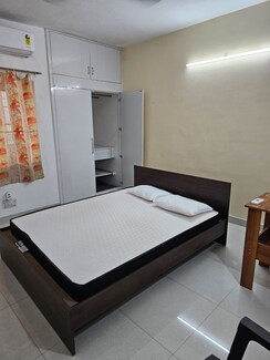 1.5 BHK Builder Floor For Rent in RWA Apartments