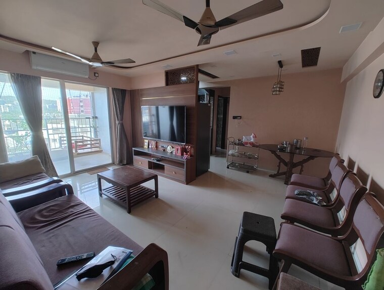 Living Room, blue-27th-avenue 3 Bedroom 1300 Sq.Ft. Apartment In Bavdhan Pune 10468034