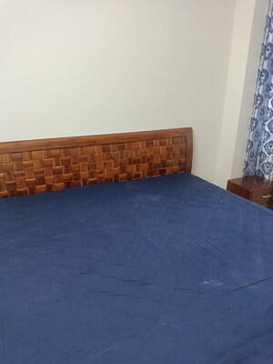 Bedroom in 2 BHK Apartment at Signature Global Signum 37D, Sector 37d – for Rent