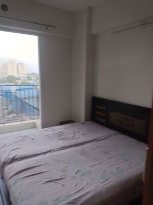 Room in 2 BHK Apartment at Signature Global Signum 37D, Sector 37d – for Rent