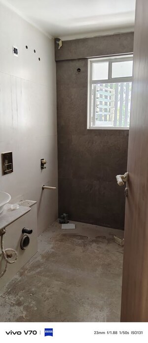Bathroom in 2.5 BHK Apartment at Mittal One Place FC Road, Fergusson College Road – for Rent