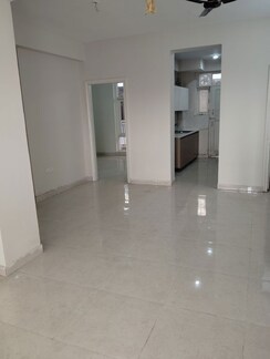 2 BHK +Apartment For Rent in Vashisht Heights
