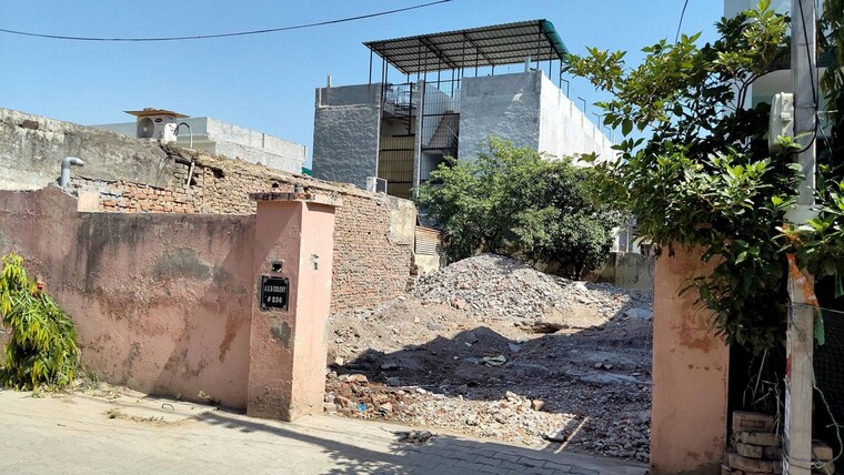 Exterior View, utrathiya  220 Sq.Yd. Plot In Utrathiya Zirakpur 10467384