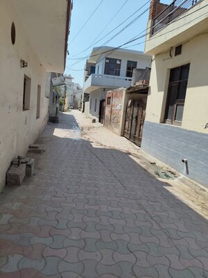   Plot at Utrathiya – for Sale