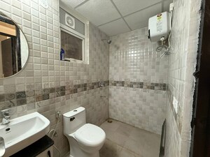 Bathroom in 2.5 BHK Builder Floor at Signature Global Park 4 and 5, Sohna Sector 36 – for Rent