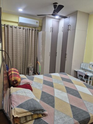 3 BHK Apartment For Sale in High End Paradise II, Raj Nagar Extension
