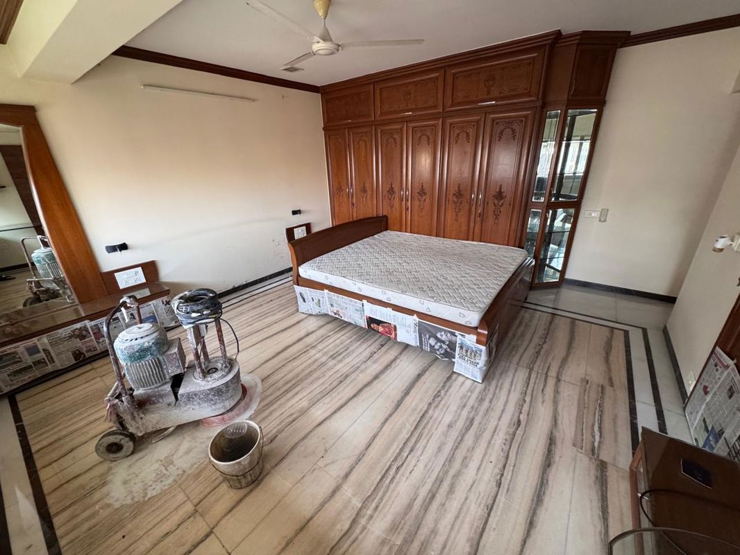 3 BHK + Servant Room 1600 Sq.Ft. Apartment in Basant Apartment Cuffe Parade
