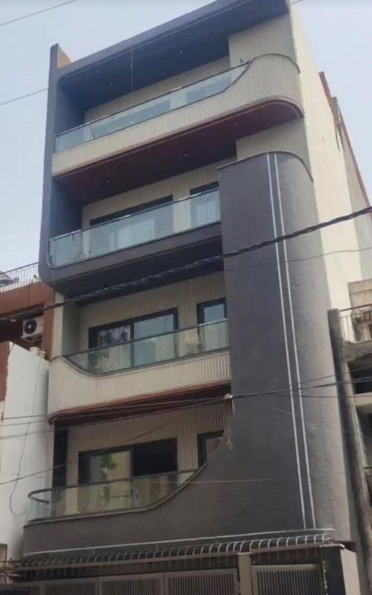 Exterior View, renowned-lotus-srishti 2 Bedroom 847 Sq.Ft. Builder Floor In Sain Vihar Ghaziabad 10468150