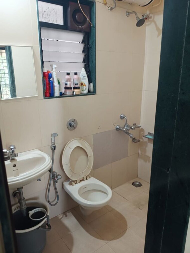 Attached Bathroom, belvalkar-ashirwad 2 Bedroom 1200 Sq.Ft. Apartment In Bhandarkar Road Pune 10468177