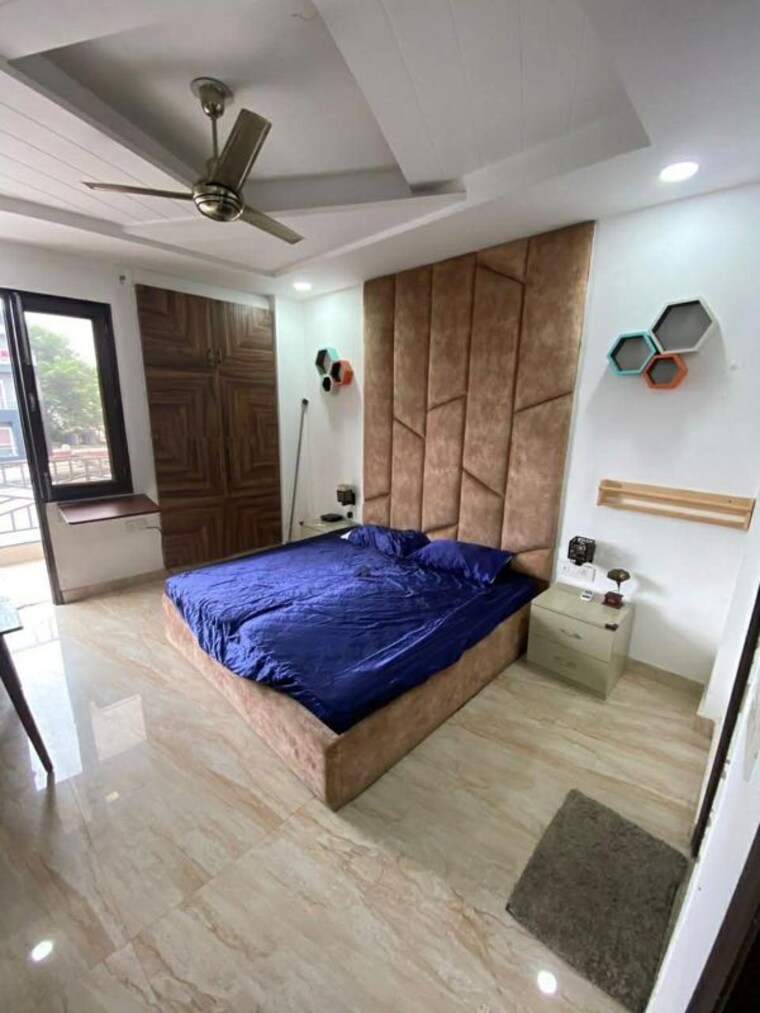 Bedroom, lotus-plaza-gurgaon 3 Bedroom 12000 Sq.Ft. Builder Floor In Sector 14 Gurgaon 10468156