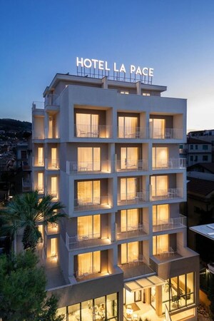  Office Space – Exterior View View at Hakikat Nagar - for Rent